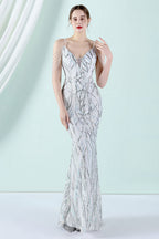 Robe de bal à fines bretelles