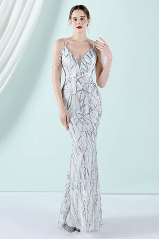 Robe de bal à fines bretelles