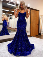 VESTIDO DE FIESTA DE SIRENA CON ESCOTE CORAZÓN Y LENTEJUELAS