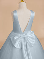 Vestido clásico blanco de corte A sin mangas para niña de las flores, de satén y tul 