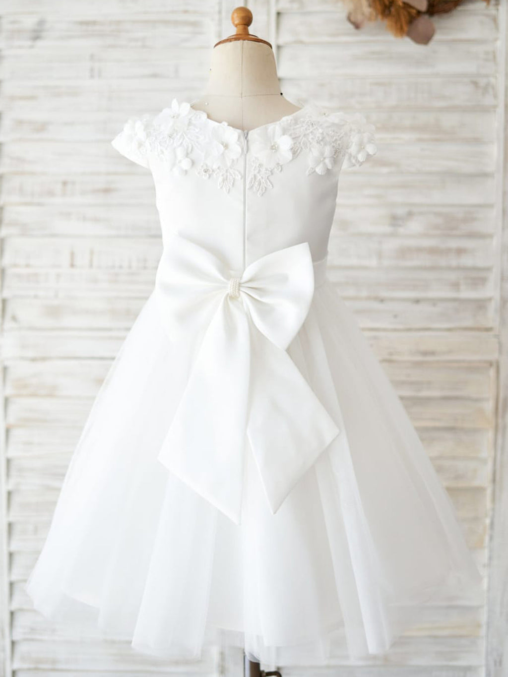 Vestido de niña de las flores de la Primera Comunión, color marfil, de tul satinado hasta la rodilla 