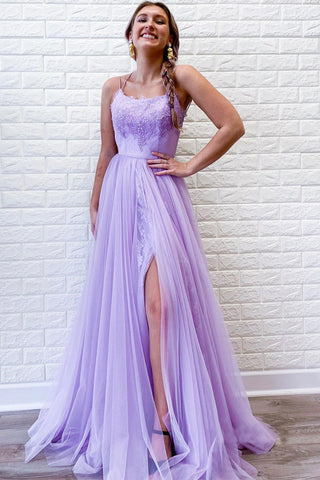 Robe de bal en tulle violet clair avec dentelle