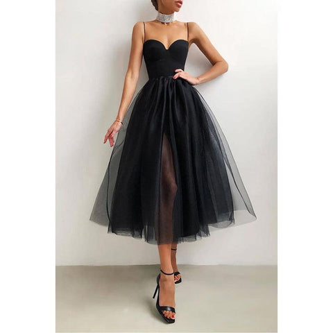 Robe de soirée simple à bretelles spaghetti et col en V fendue 