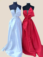 Edgar | Robe de soirée longue bustier blanche en satin, coupe trapèze, avec nœud 