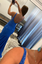 Robe de bal longue bleu roi sirène à décolleté plongeant et perles