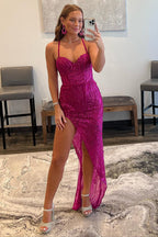 Robe de bal asymétrique à fines bretelles
