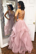 Robe de bal longue élégante trapèze dos nu à volants cascade et col halter