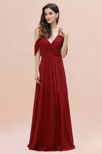 Elegante vestido largo de dama de honor con corte en A, escote en V y hombros descubiertos, con fruncido. 