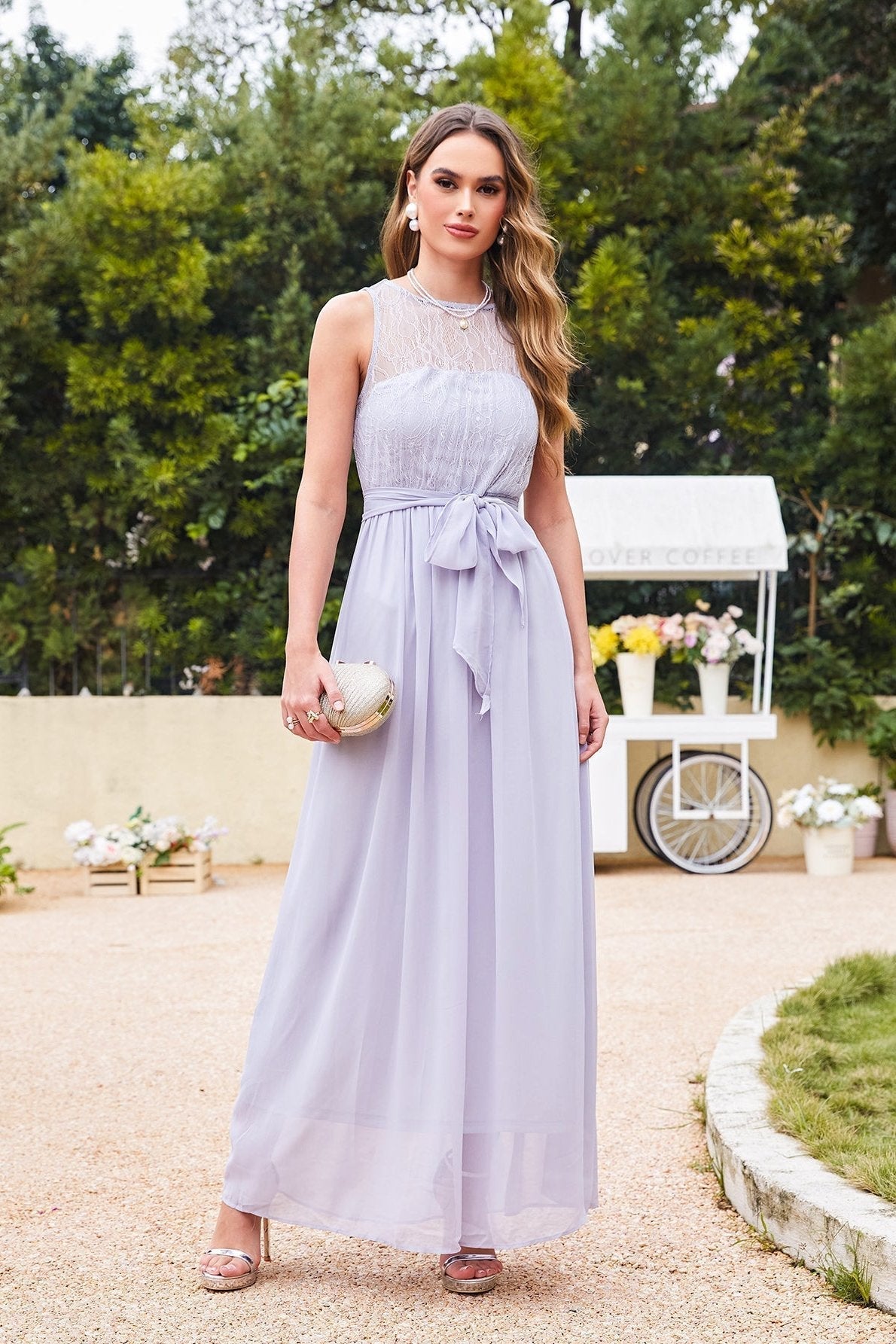 Robes de demoiselle d'honneur élégantes en mousseline de soie, coupe trapèze, décolleté rond et sans manches
