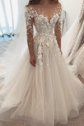 Elegante vestido de novia de corte A, escote corazón, manga larga, apliques de encaje y tul