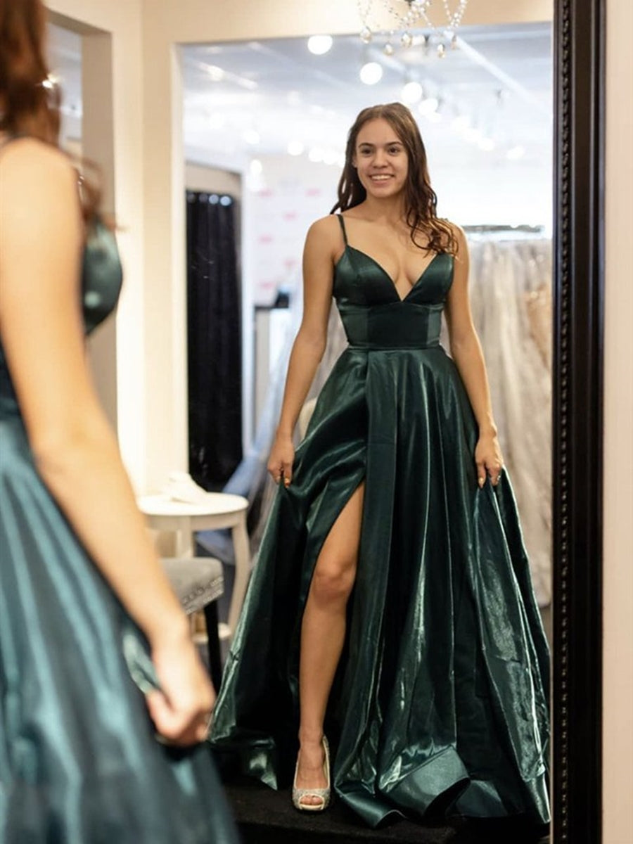 Robe de bal de fin d'année longue élégante, coupe trapèze, col en V et fente haute.