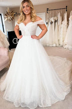 Elegante vestido de novia blanco de corte A, sin mangas, con hombros descubiertos y perlas