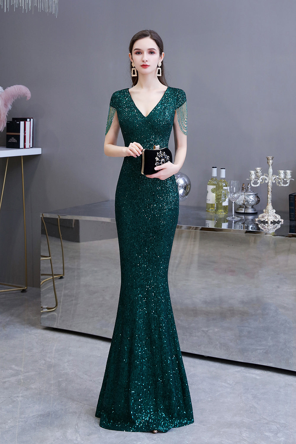 Robe de bal longue élégante à sequins verts à manches courtes