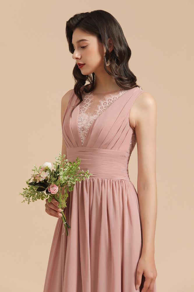 Robe de demoiselle d'honneur élégante rose poudré sans manches en dentelle florale fendue sur le côté
