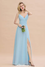 Elegante vestido de dama de honor con abertura frontal, tirantes finos, escote en V y largo hasta el suelo.