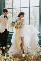 Robes de mariée élégantes en tulle et dentelle, coupe asymétrique, manches longues