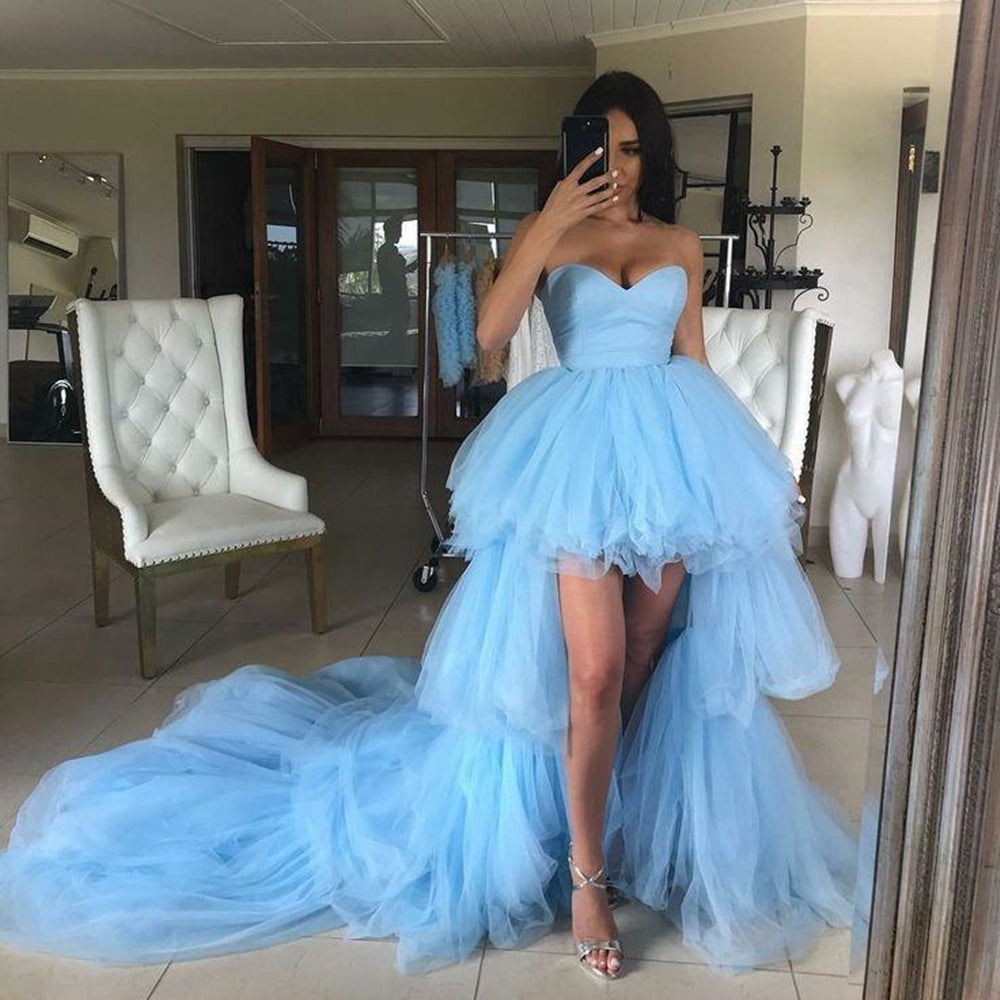 Robes de bal élégantes en tulle à décolleté cœur asymétrique et bustier cœur