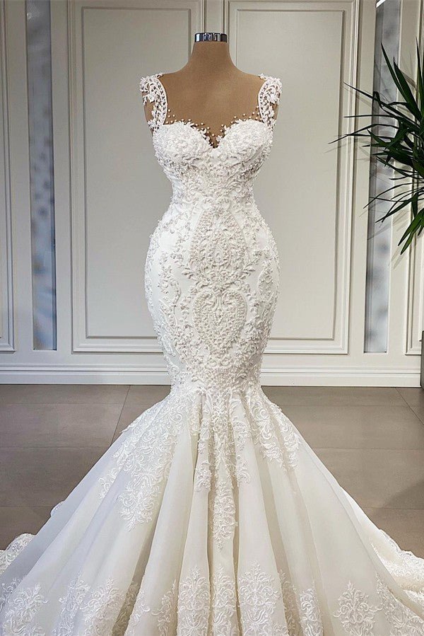 Élégantes robes de mariée sirène longues ivoire à volants et dentelle, décolleté cœur