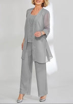 Elegante vestido de mamá de gasa de dos piezas con mangas largas y diseño joya