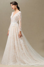 Robe de mariée élégante en dentelle, décolleté en V profond, manches longues, longueur au sol 