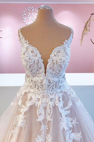 Elegante vestido de novia largo de corte A con apliques, encaje, tul y escote corazón sin espalda