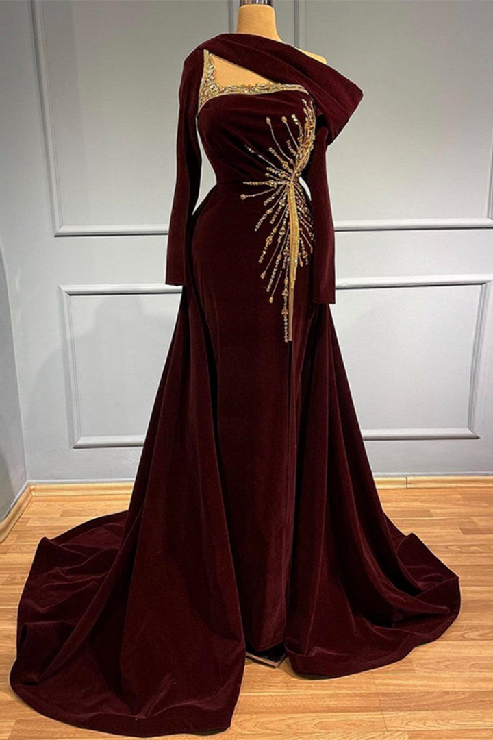 Elegante vestido de fiesta largo de corte A con un solo hombro, bordado con cuentas y mangas largas.