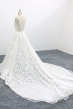 Robe de mariée élégante longue trapèze, col en V, appliques en dentelle et tulle dos nu