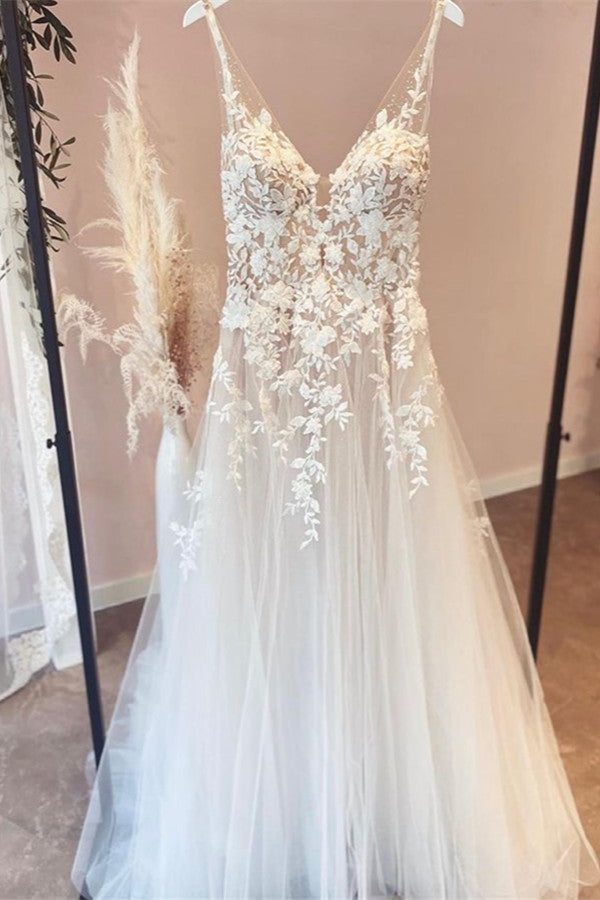 Robe de mariée élégante longue trapèze, col en V, en tulle, applications de dentelle et dos nu