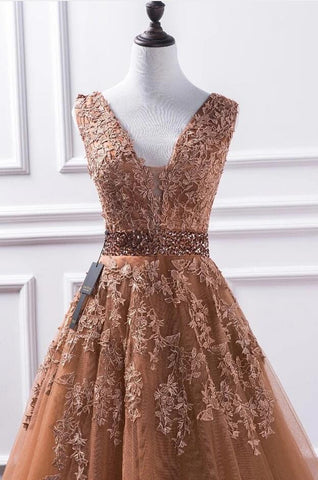 Elegant Long A-line V-neck Tulle Lace Prom Dress