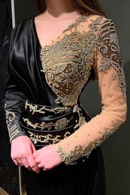 Élégantes robes de soirée sirène noires longues à perles et manches longues