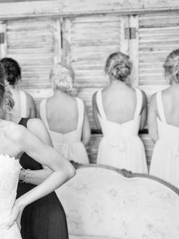 Elegante vestido largo de gasa rosa para dama de honor con fajín BD072