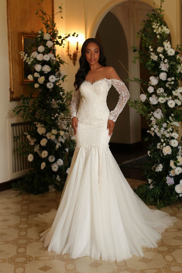 Robe de mariée sirène longue ivoire élégante en dentelle et tulle à manches longues