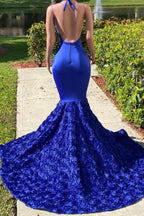 Elegantes vestidos largos de sirena con escote halter, espalda descubierta, de satén y encaje