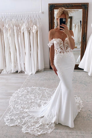 Elegant Long Mermaid Off-The-Shoulder Lace Wedding Dresses with Chapel Train