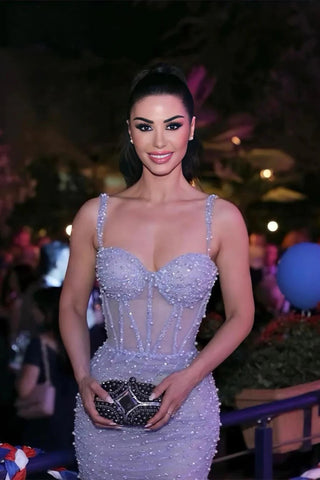 Robe de bal élégante longue sirène à bretelles spaghetti et perles en tulle, décolleté cœur