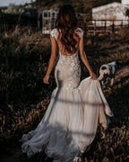 Robe de mariée sirène longue élégante en tulle et dentelle dos nu, décolleté cœur