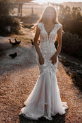 Robe de mariée sirène longue élégante en tulle et dentelle dos nu, décolleté cœur