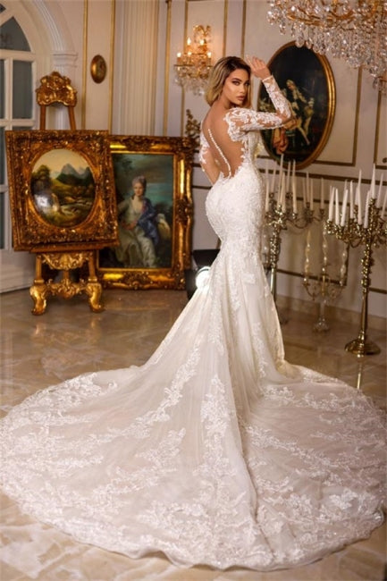 Élégantes robes de mariée sirène longues en dentelle à col en V et manches longues
