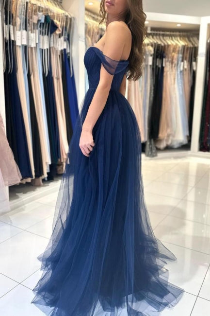 Robe de bal élégante longue bleu marine à épaules dénudées et sans manches