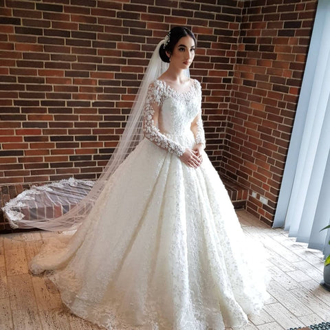 Elegantes vestidos de novia largos de princesa, de tul y encaje, con mangas