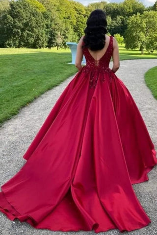 Elegante vestido largo rojo de satén sin mangas, corte en A, para novia, con encaje.