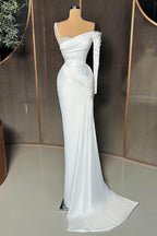 Robe de bal sirène longue et élégante en satin à une épaule et perles