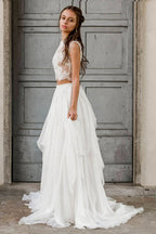 Élégante robe de mariée longue deux pièces en mousseline de soie et dentelle, coupe trapèze