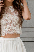 Élégante robe de mariée longue deux pièces en mousseline de soie et dentelle, coupe trapèze