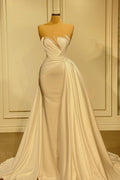 Elegantes vestidos de novia largos blancos de sirena sin mangas con lentejuelas y encaje.