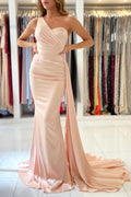 Elegante vestido largo de satén de un solo hombro estilo sirena para baile de graduación