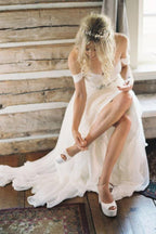 Robe de mariée longue en mousseline élégante, épaules dénudées, ceinture perlée, WD109