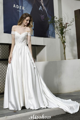 Robe de mariée élégante en satin à épaules dénudées, longue jusqu'au sol, bustier cœur en dentelle florale, coupe trapèze