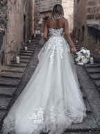 Robes de mariée élégantes de style princesse, coupe trapèze, avec dentelle 