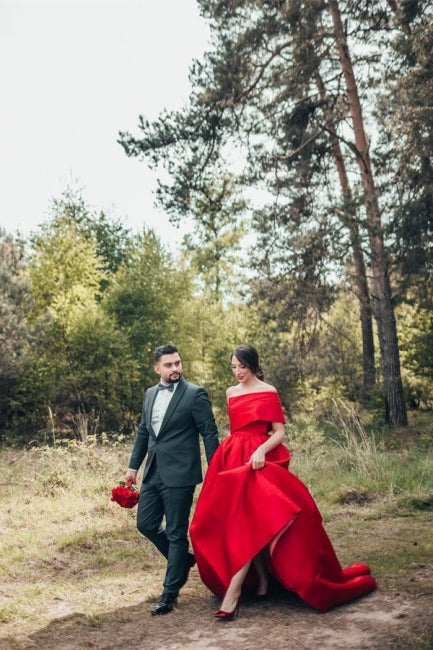 Elegant Red A-Line One Shoulder Satin Sleeveless Wedding Dresses